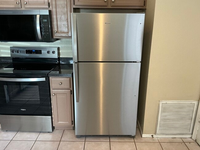 Photo - 893 Ferry Landing Ln