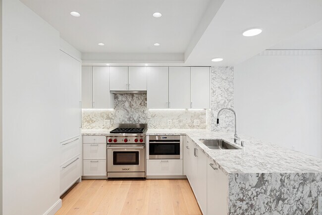 Photo - 875 California St Unit 606