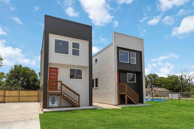 Photo - 2112 Des Chaumes St