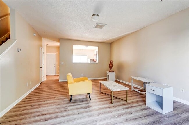 Photo - 2837 Laurel Ridge Cir