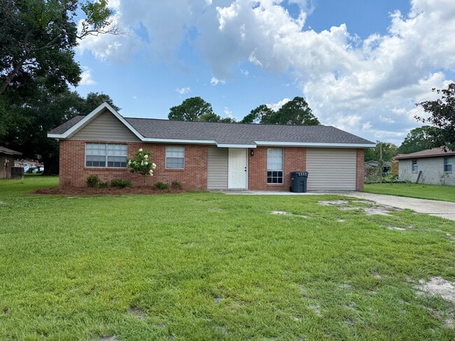 Building Photo - 2605 Fraternity Dr Rental