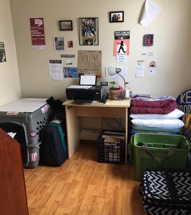 Photo - 42 Sewall St Unit uni2 2.5-bed 1 bath