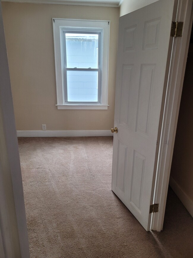 Dormitorio - 241 Nichols Ave Unidad Second floor plus 3rd fl