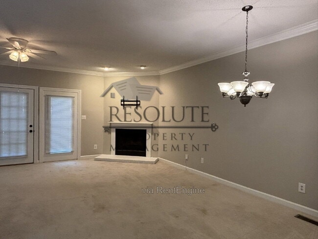 6123 Highcastle Ct