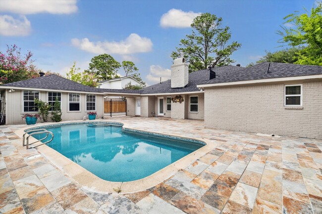 Photo - 10211 Olympia Dr