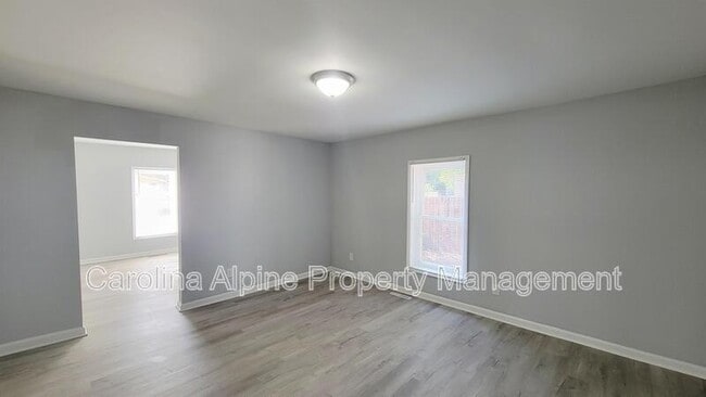 Photo - 215 Foy Ave