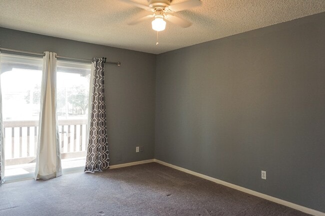 Photo - 10526 Hammerly Blvd Unit True