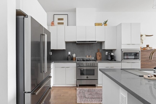 Photo - 207 W Johanna St Unidad 306