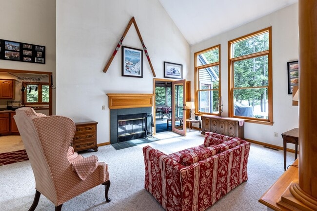 Photo - 12 Woodland Ln