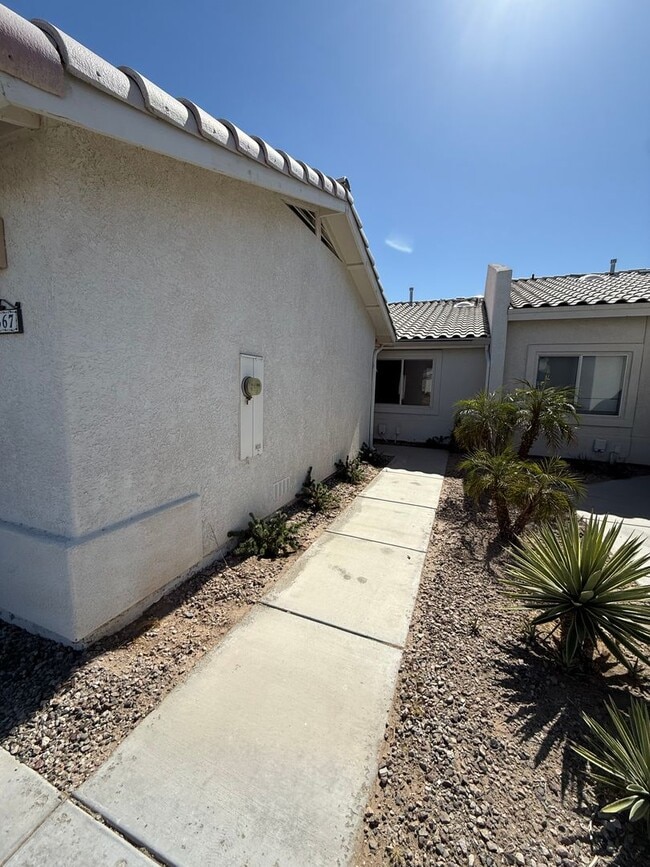 Photo - Yuma Meadows Townhouse - Furnished or Unfurnished