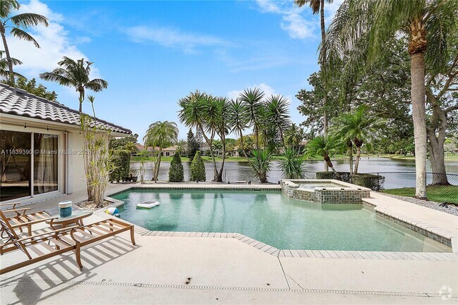 Building Photo - 5925 NW 97th Dr Rental