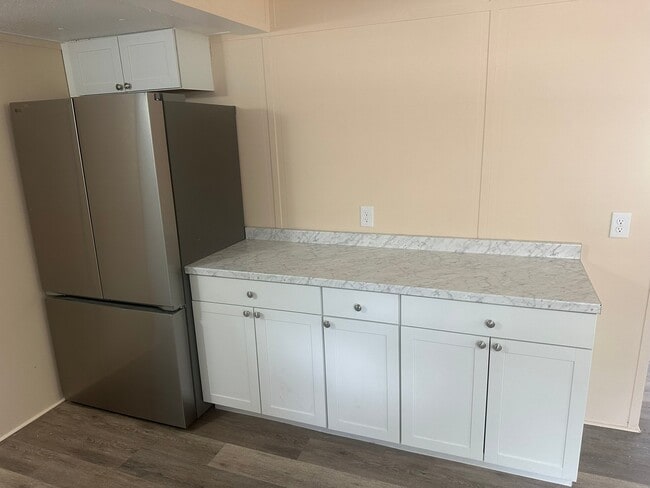 Photo - 1221 N Valrico Rd