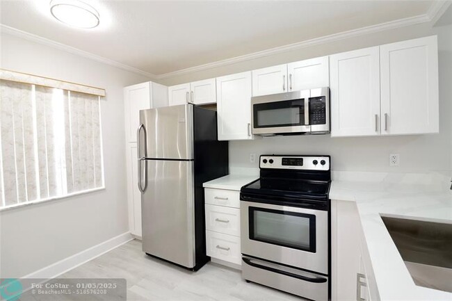 Photo - 7980 NW 50th St Condominio Unidad 508