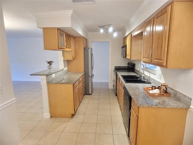 Photo - 3360 S Osprey Ave Unidad 201B