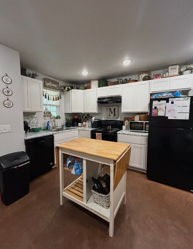 Photo - 107 Sweet Gum Trail Unit Apt A