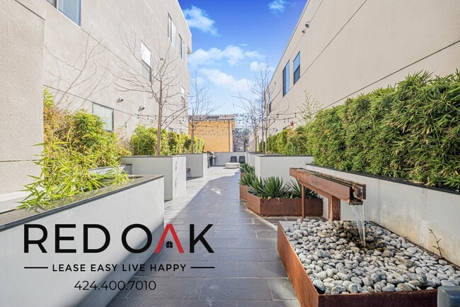 Photo - 2409 Griffith Park Blvd Unidad 201