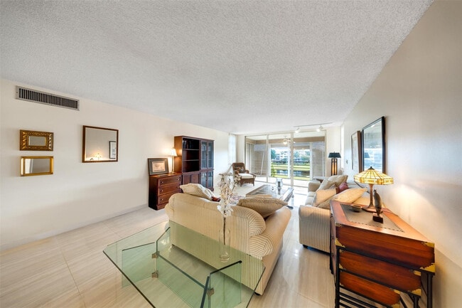 Photo - 800 Cypress Grove Dr Unidad 402