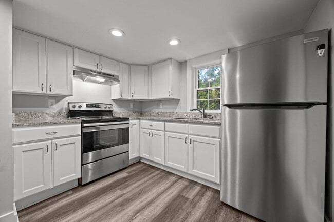 Photo - Newly Renovated 2 bed 1 bath!