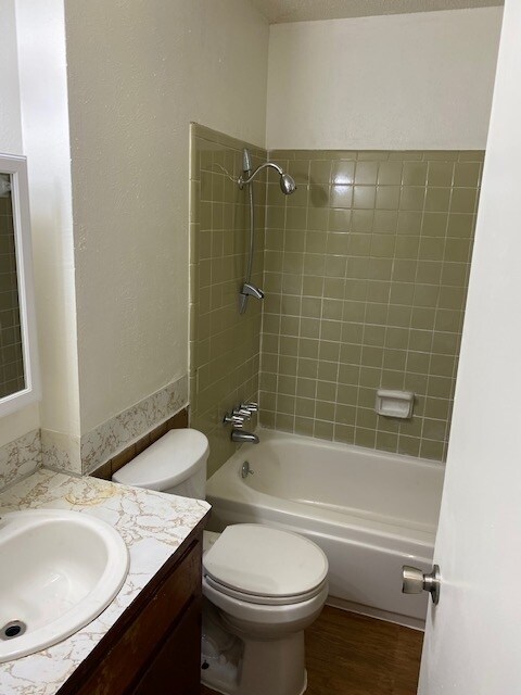 Photo - 309 Flournoy Dr Unit B