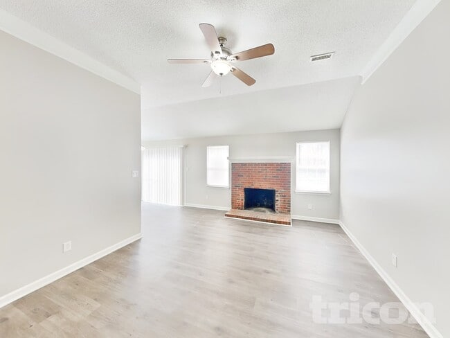 Photo - 7401 Fallow Ln