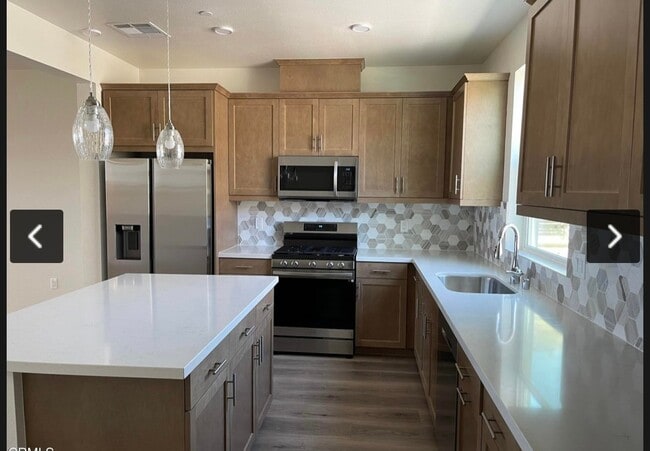 633 Winchester Dr