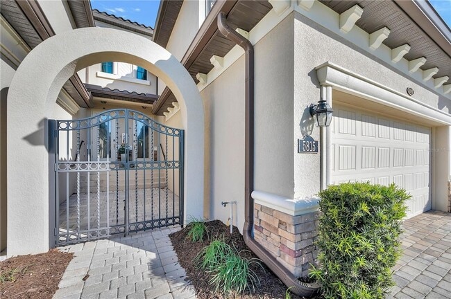 Photo - 5815 Wake Forest Run Unidad 103