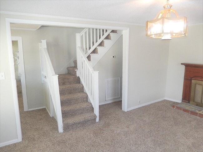 Photo - 1015 Oberlin Rd