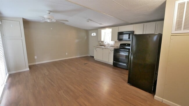 Photo - 1815 Leaman Ave Unit 1