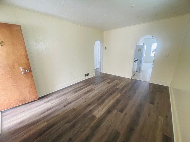 Photo - 2 bed 1 bath House for rent!