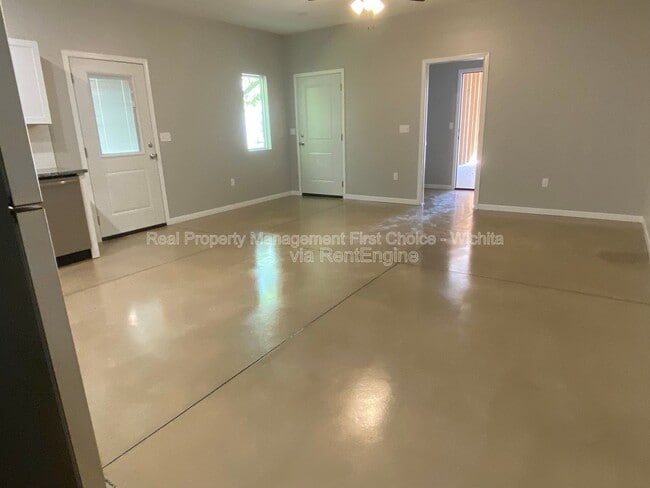 Photo - 1813 N Madison Ave