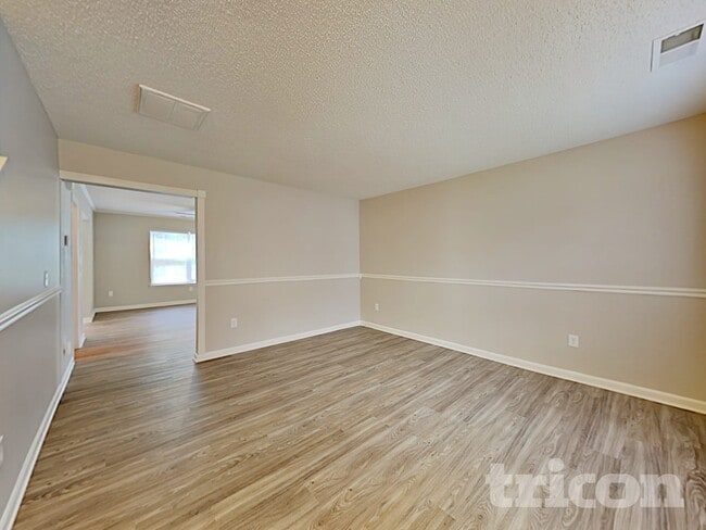 Photo - 2019 Waters Trail Dr