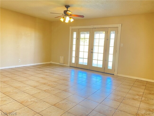 Photo - 6100 Jones Cir