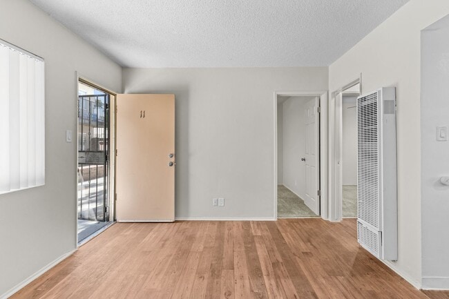 477 E South St Unit 16