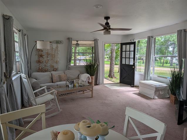 Photo - 155 Lake Dr