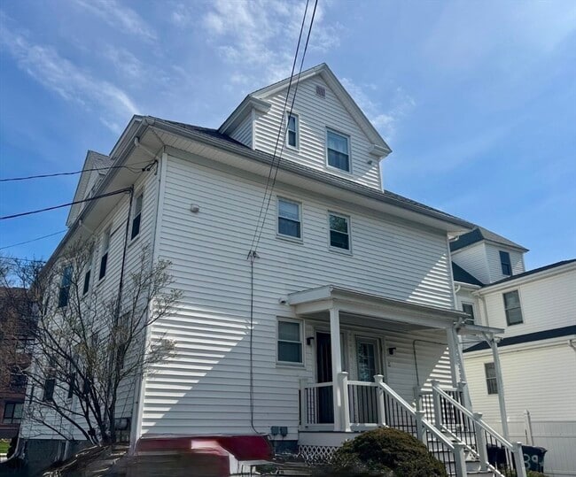 Photo - 137 Whitwell St Unit 3