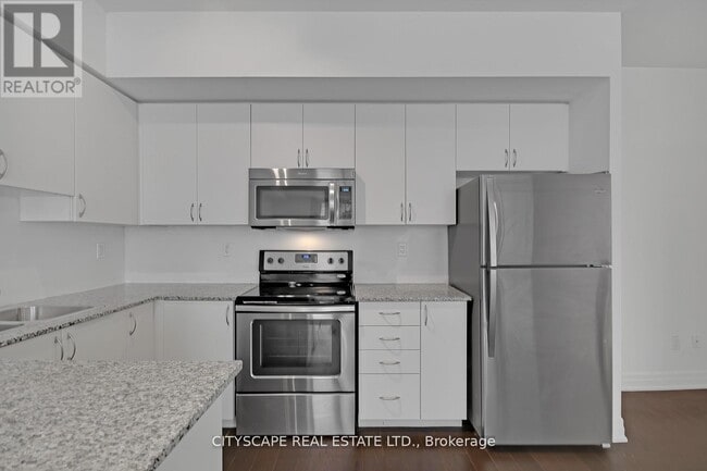 Photo - 57 Macaulay Ave