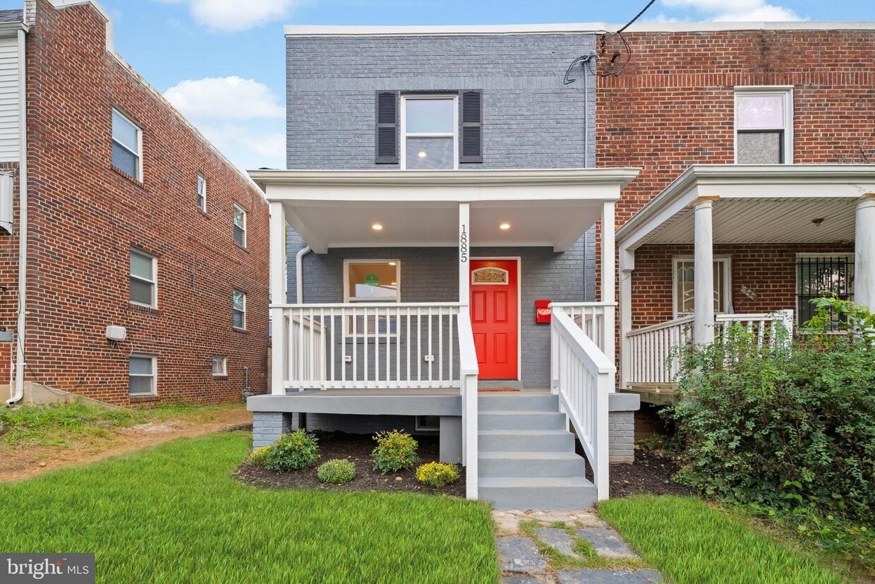 Photo - 1885 Alabama Ave SE (Washington, DC)