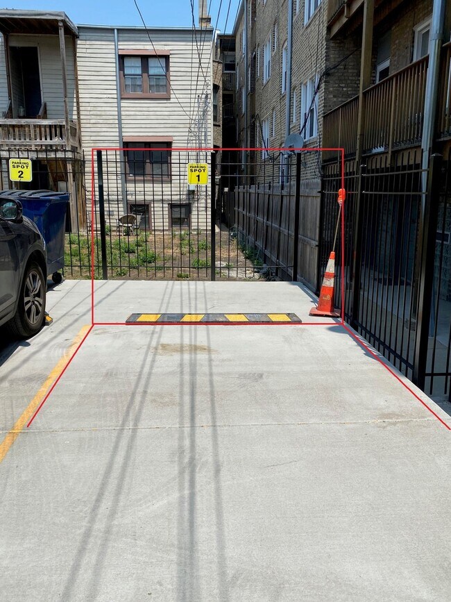 Photo - 1451-53 W Carmen