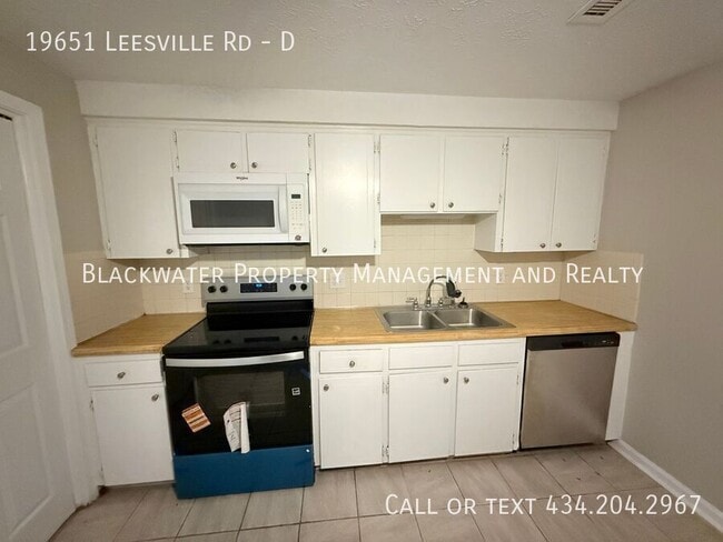 Photo - 19651 Leesville Rd Unit D