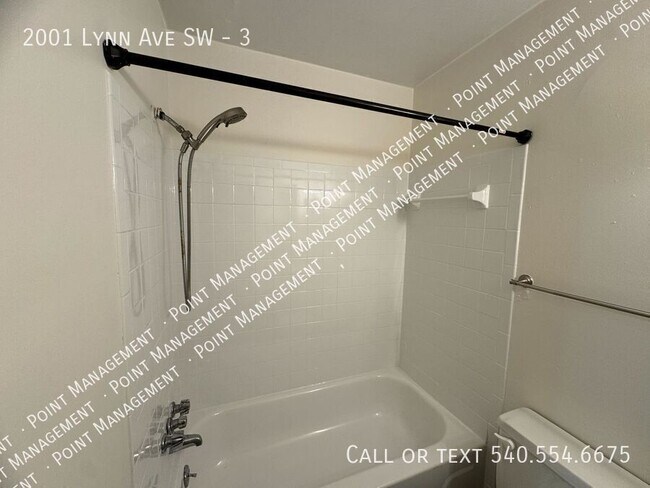 Photo - 2001 Lynn Ave SW Unidad 3