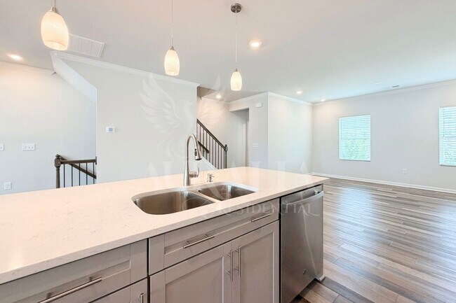 Photo - 3018 Brellon Ln