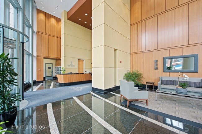 Photo - 345 N LaSalle St Unit 1505