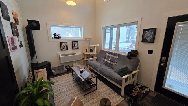 Photo - 4213-4213 Trinity Rd Unidad 4213