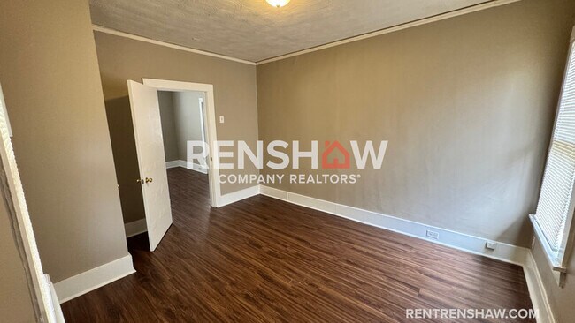 Photo - 3644 Faxon Ave