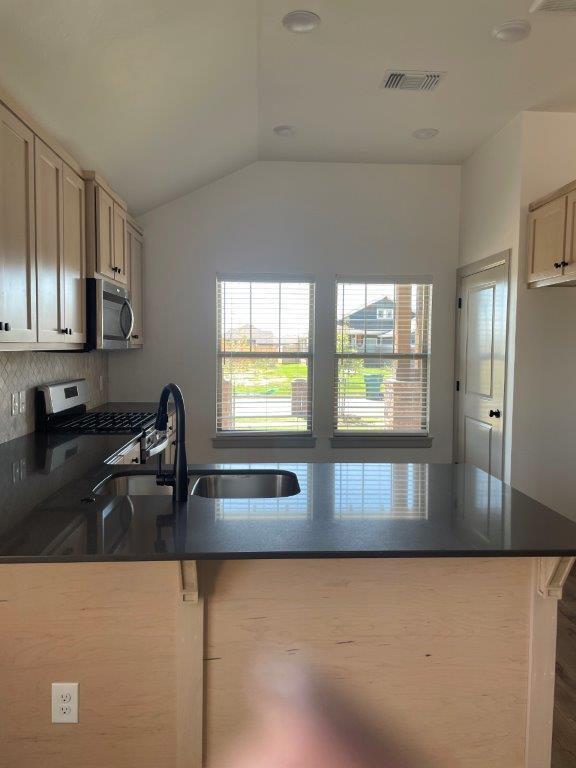 Photo - 13313 SW 5th St