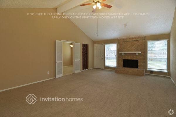 Building Photo - 5802 Longforest Dr Rental