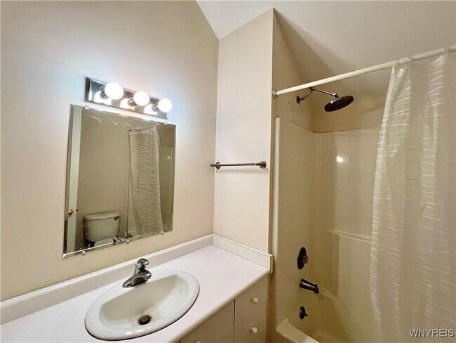 Photo - 1 Monta Vista Ct