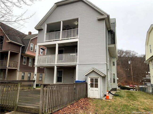 Photo - 225 Robbins St Apartment Unit 3