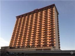 Building Photo - 2016 S Main St Unit 1510 Rental