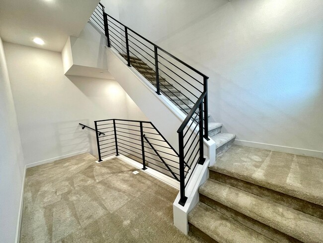 Photo - 3B/2BA Home with Private Elevator & Mountain Views!